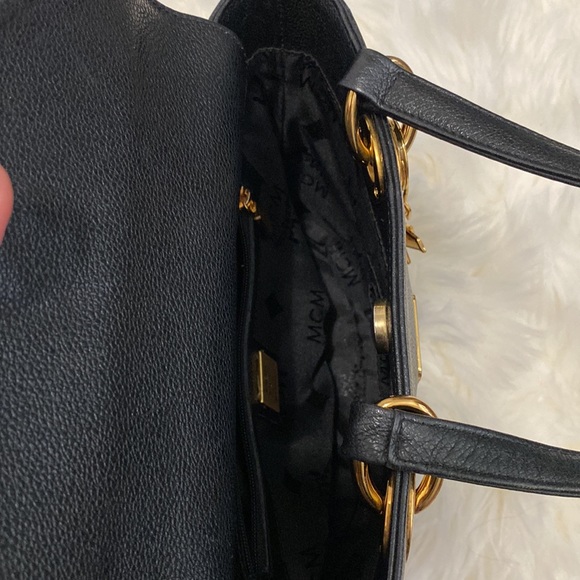 Mcm - Picture 3 of 6